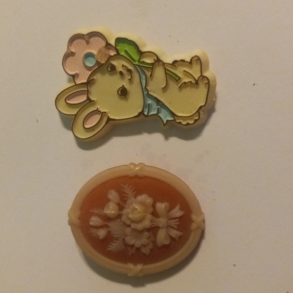 Avon pins
